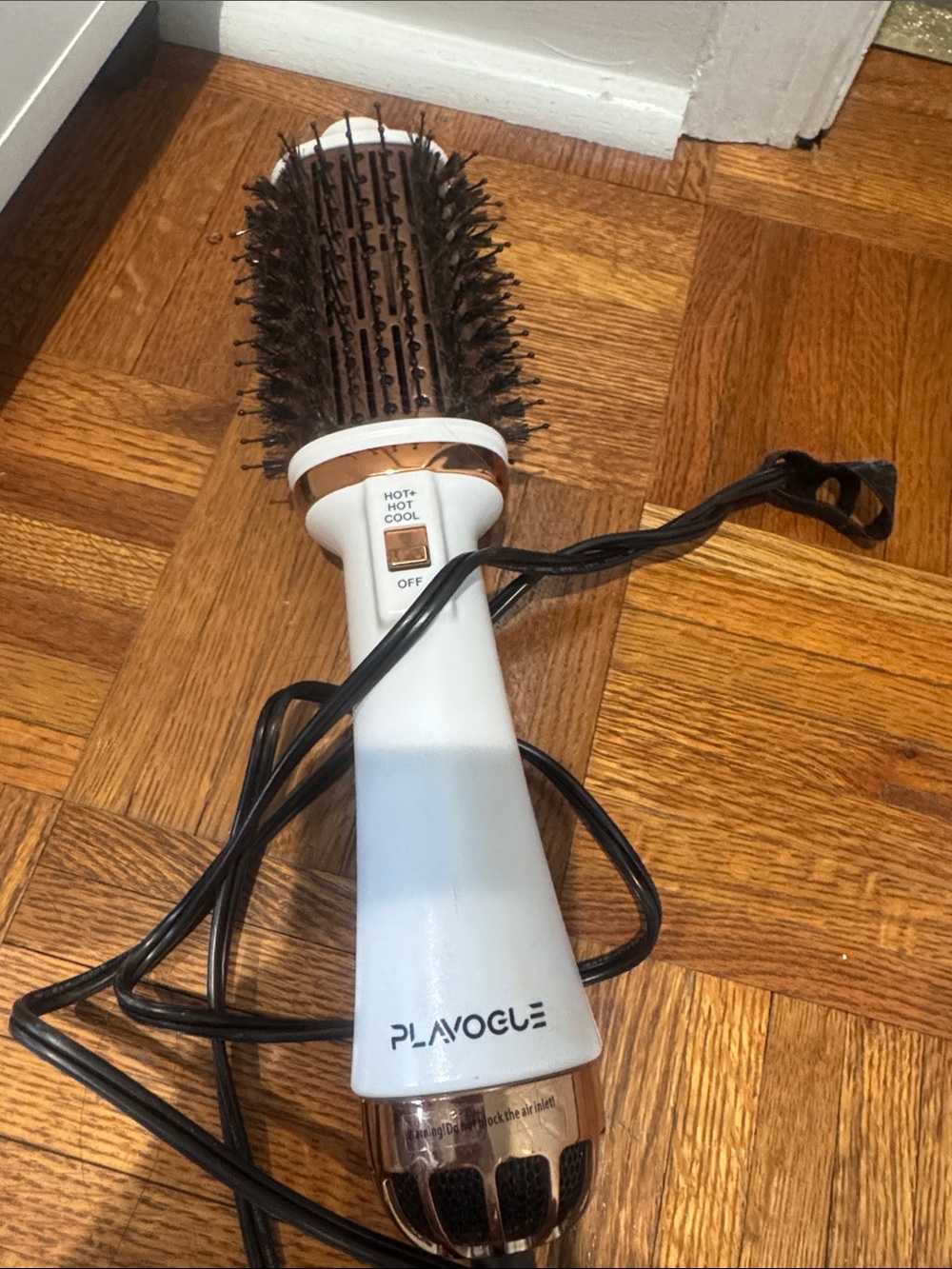 Revlon White and Gold Round Hot Air Brush